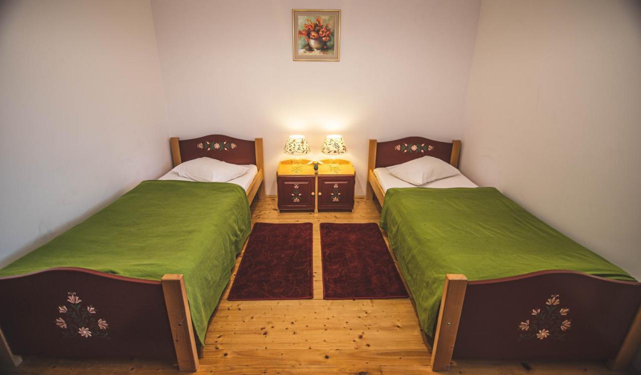 Amadé Hotel Madéfalva Kültér fotó